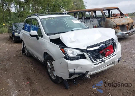 2018 Subaru Forester 2.5I Touring z USA, uszkodzony, nr VIN JF2SJAWC4JH562226